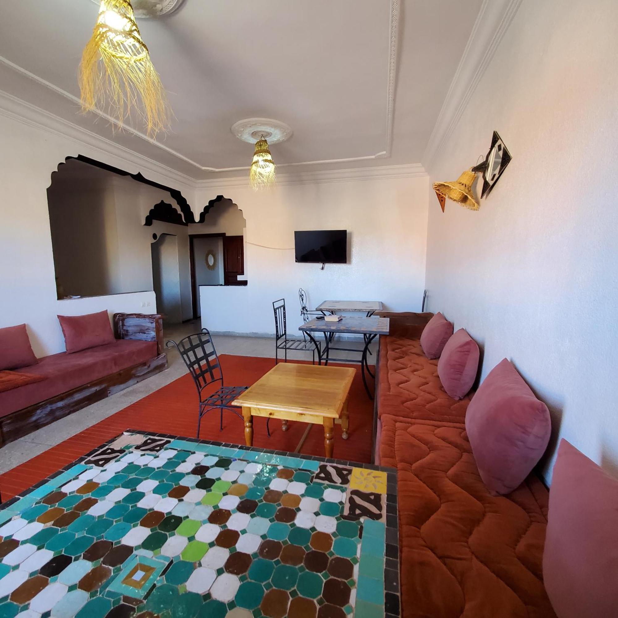 Warzazat Hostel Exterior photo